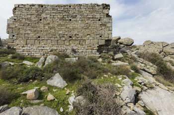 Picture of: The oldest wall on Elba island