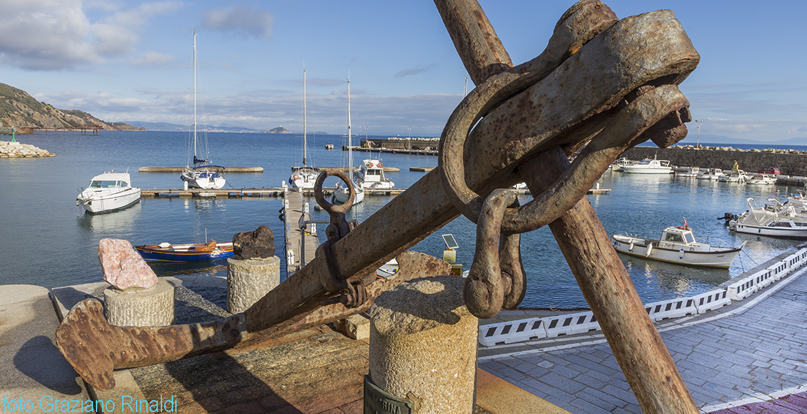 Rio Marina and its harbour