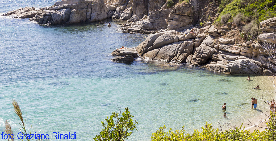 Rocks and natural pools at Cavoili