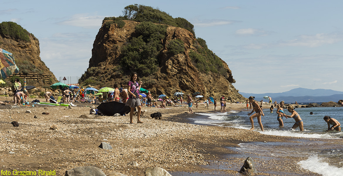 Cala Seregola along the eastern coast of Elba Island