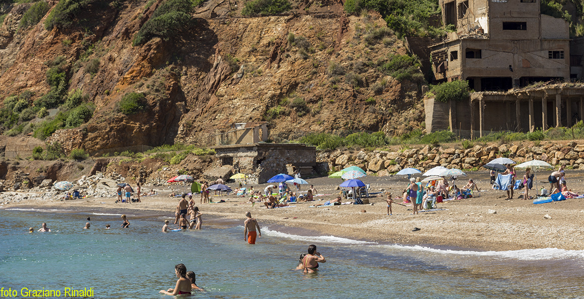 Cala Seregola along the eastern coast of Elba Island