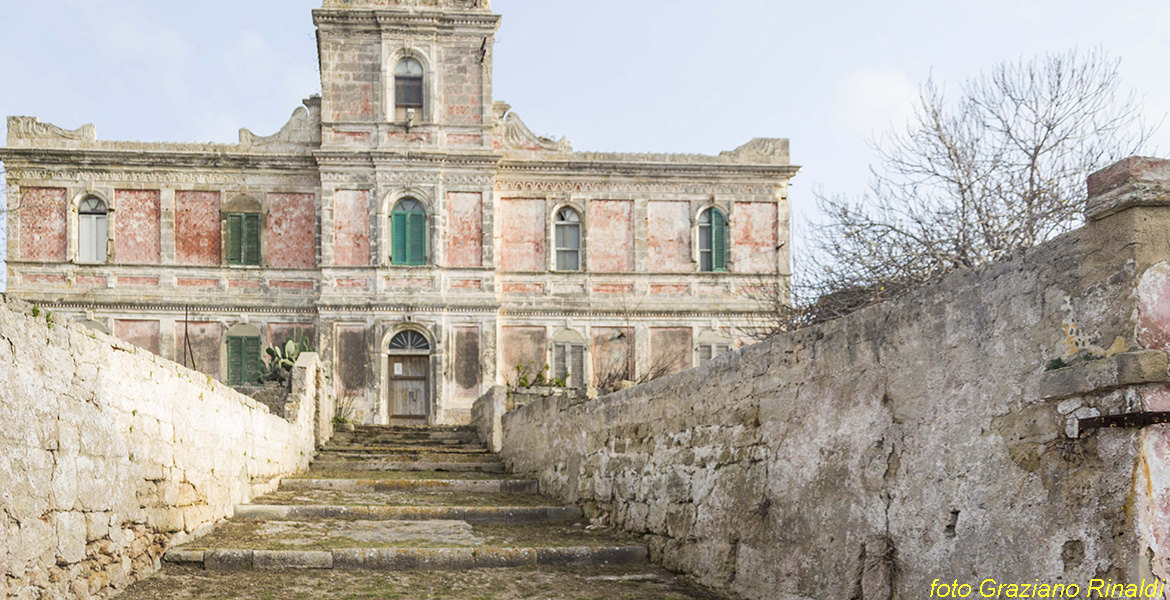 Blog Elba Island Pianosa Tuscan Archipelago National Park the remains of the palace agronomist currently uninhabited