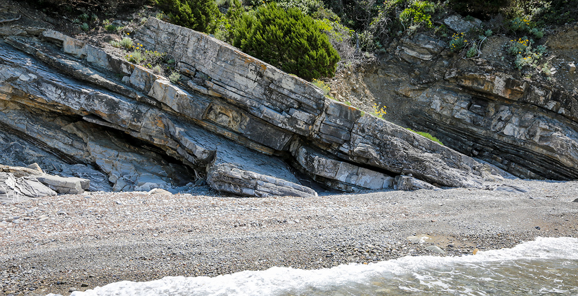 Elba Island, rock, beach